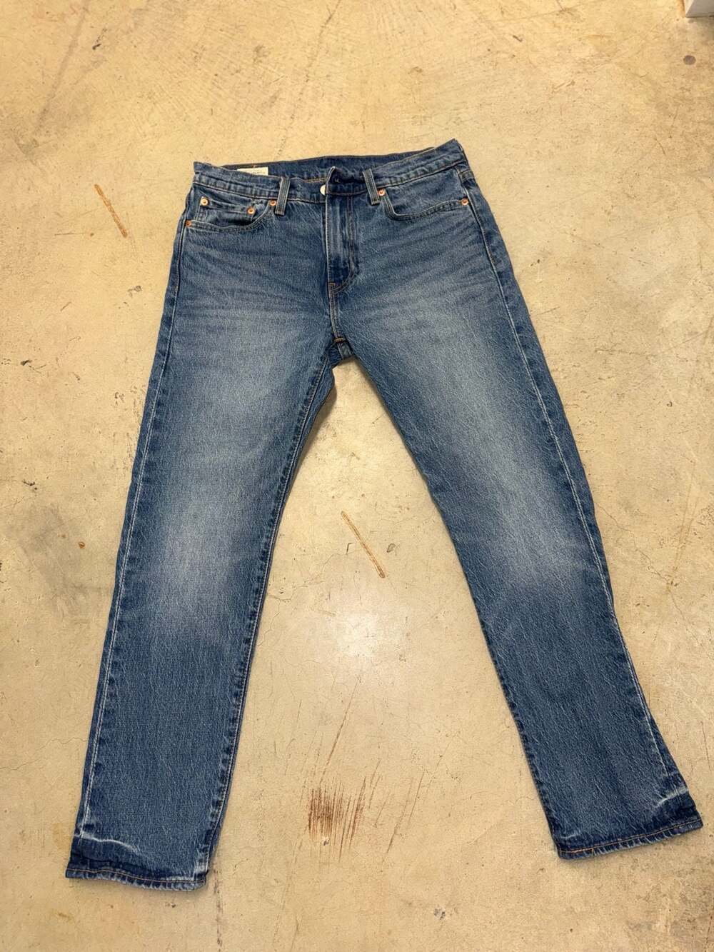Levi's Premium 502 Taper Fit Men's Jeans W30 L30 Medium Wash